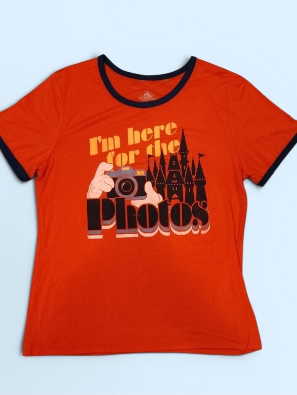 Disney Parks I’m Here for the Photos Tee Red Graphic Shirt L